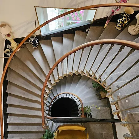 Château De Montsablé Bed & Breakfast