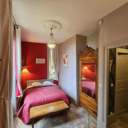 Chateau De Montsable