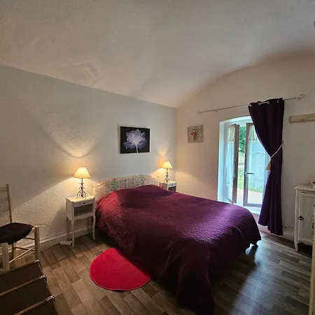 Chateau De Montsable Bed & Breakfast Lezoux