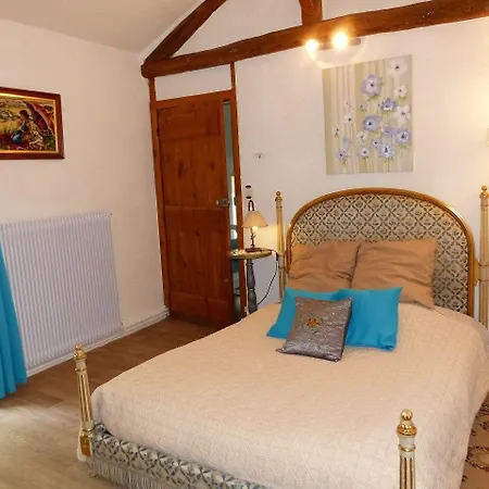 Nocleg ze śniadaniem Chateau De Montsable 3*