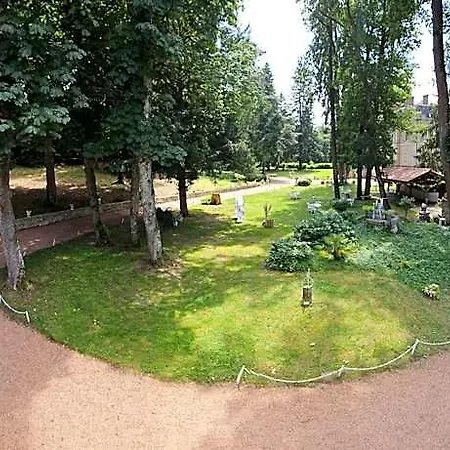 Chateau De Montsable Nocleg ze śniadaniem Lezoux