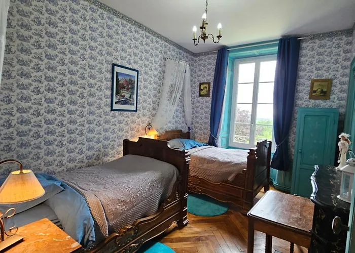 Nocleg ze śniadaniem Chateau De Montsable