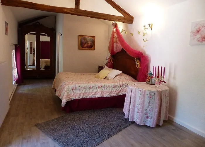 Chateau De Montsable Nocleg ze śniadaniem