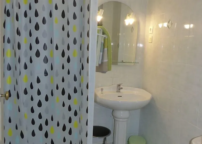 Chateau De Montsable Nocleg ze śniadaniem