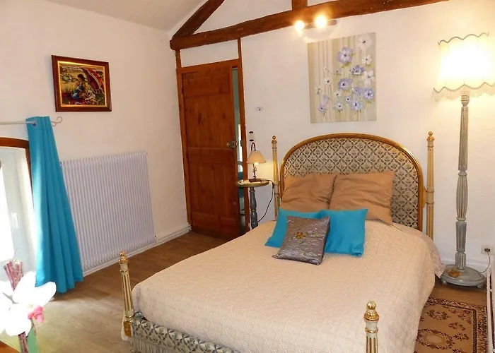 Nocleg ze śniadaniem Chateau De Montsable 3*