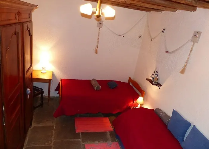 Chateau De Montsable 3*